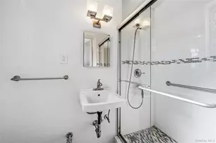 949 Palmer, Bronxville, NY 10708 - Photo 21