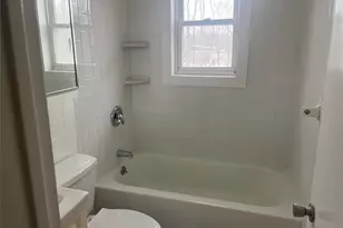 27 N Rte 303, Congers, NY 10920 - Photo 9