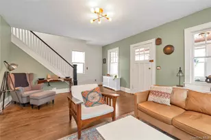 14 Denton Ct, Rockville Centre, NY 11570 - Photo 5