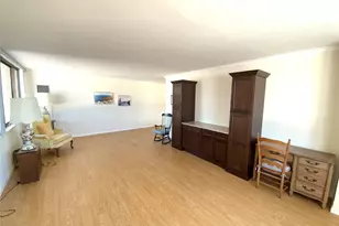 269-10 Grand Central Pkwy, Floral Park, NY 11005 - Photo 5