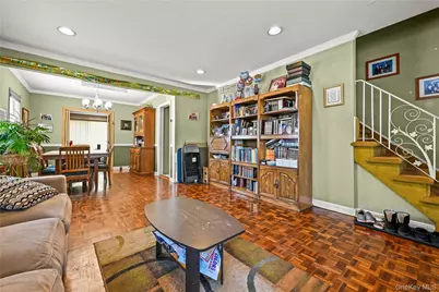 7358 189th Street, Fresh Meadows, NY 11366 - Photo 9