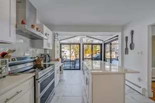 74 Hempstead Dr, Sound Beach, NY 11789 - Photo 3