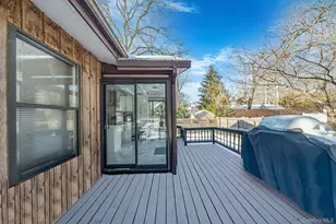 74 Hempstead Dr, Sound Beach, NY 11789 - Photo 25