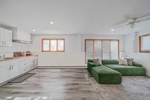 74 Hempstead Dr, Sound Beach, NY 11789 - Photo 7