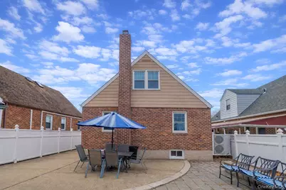 5643 195th Street, Fresh Meadows, NY 11365 - Photo 29