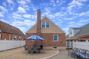 56-43 195th St, Fresh Meadows, NY 11365 - Photo 29