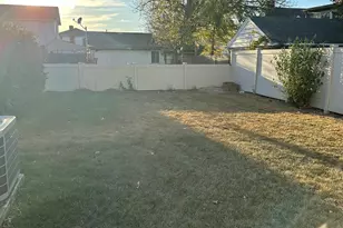 60 Arlington St, Mineola, NY 11501 - Photo 13