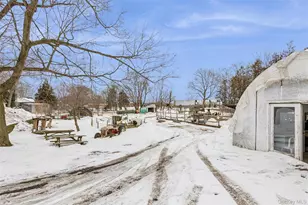 250 Main Rd, Riverhead, NY 11901 - Photo 31