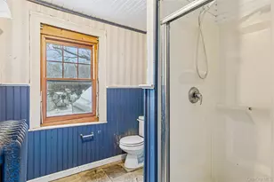 250 Main Rd, Riverhead, NY 11901 - Photo 25