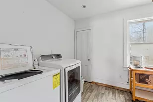 250 Main Rd, Riverhead, NY 11901 - Photo 19