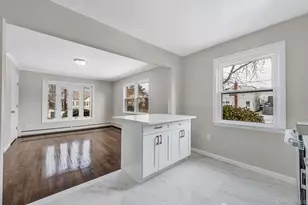 526 Albert St, East Meadow, NY 11554 - Photo 5