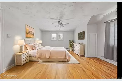 526 Albert Street, East Meadow, NY 11554 - Photo 21