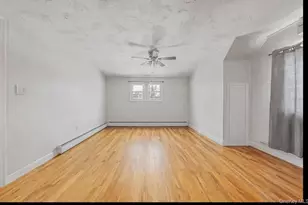 526 Albert St, East Meadow, NY 11554 - Photo 19