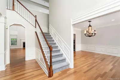 48 Avolet Court, Mount Sinai, NY 11766 - Photo 15