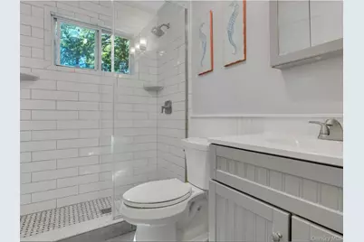 38 Woodridge Road, Hampton Bays, NY 11946 - Photo 15