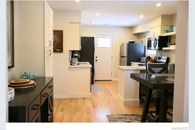 38 Woodridge Road, Hampton Bays, NY 11946 - Photo 7