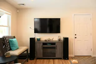 38 Woodridge Rd, Hampton Bays, NY 11946 - Photo 5