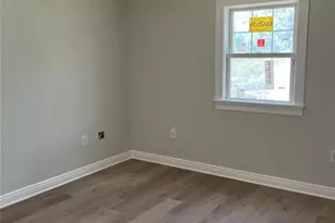 4 Glen Ct, Poughkeepsie, NY 12603 - Photo 19