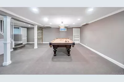 22 Bayside Drive, Great Neck, NY 11023 - Photo 29