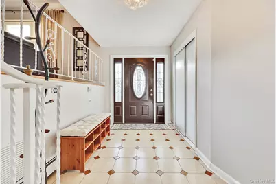 15 Lafayette Drive, Woodmere, NY 11598 - Photo 3