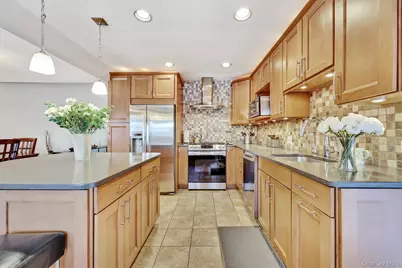 15 Lafayette Drive, Woodmere, NY 11598 - Photo 11