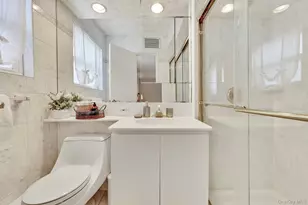 15 Lafayette Dr, Woodmere, NY 11598 - Photo 15