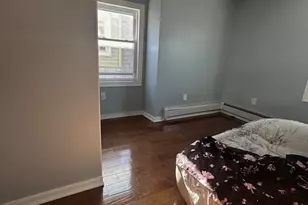 14-29 Pearl St, Far Rockaway, NY 11691 - Photo 5