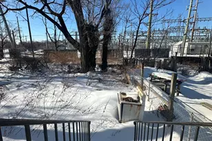 14-29 Pearl St, Far Rockaway, NY 11691 - Photo 11