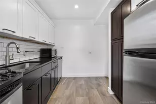 170-06 Crocheron Ave, Flushing, NY 11358 - Photo 13