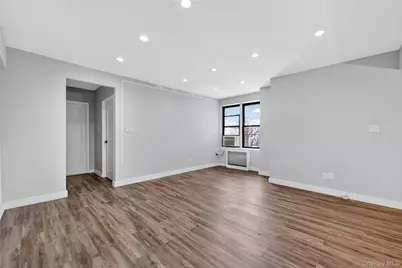 170-06 Crocheron Avenue #3E, Flushing, NY 11358 - Photo 5
