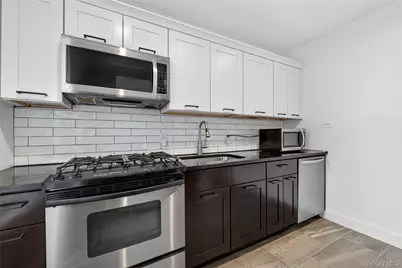 170-06 Crocheron Avenue #3E, Flushing, NY 11358 - Photo 15