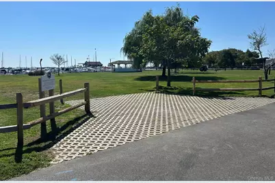 84 Bieselin Road, Bellport, NY 11713 - Photo 27