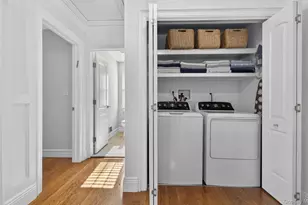 211 Barton Ave, Melville, NY 11747 - Photo 23