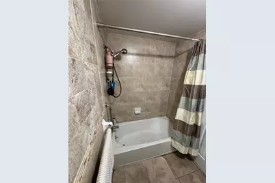 191A W Kingsbridge Road #3, Bronx, NY 10463 - Photo 11