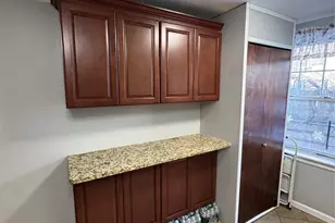 191A W Kingsbridge Rd, Bronx, NY 10463 - Photo 5