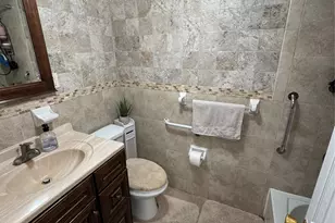 191A W Kingsbridge Rd, Bronx, NY 10463 - Photo 9