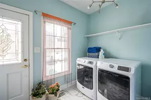 87 Washington Heights Ave, Hampton Bays, NY 11946 - Photo 27