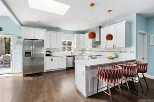 87 Washington Heights Ave, Hampton Bays, NY 11946 - Photo 11