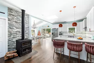 87 Washington Heights Ave, Hampton Bays, NY 11946 - Photo 9