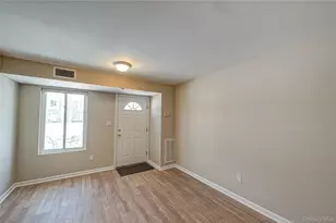 27 El Camino Ct, Coram, NY 11727 - Photo 13