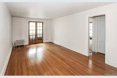 1 Ascot Ridge #1A, Great Neck, NY 11021 - Photo 5