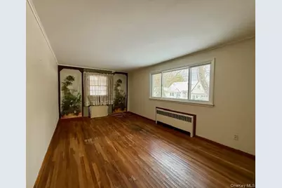 7 Christopher Avenue, Highland, NY 12528 - Photo 9