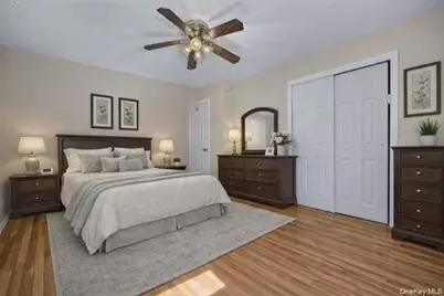 26 Terrace Avenue, Floral Park, NY 11001 - Photo 15