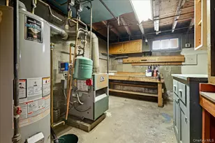 26 Terrace Ave, Floral Park, NY 11001 - Photo 35