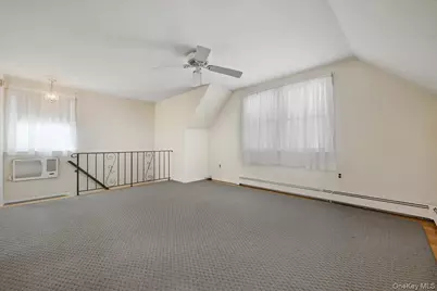 26 Terrace Avenue, Floral Park, NY 11001 - Photo 17