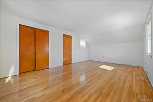 26 Terrace Ave, Floral Park, NY 11001 - Photo 25