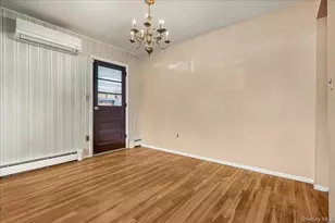 26 Terrace Ave, Floral Park, NY 11001 - Photo 13