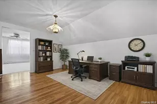 26 Terrace Ave, Floral Park, NY 11001 - Photo 7