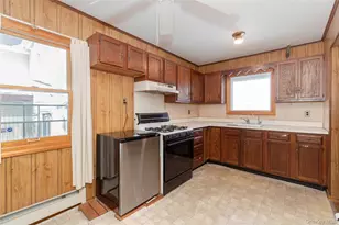 178 Beach St, Bronx, NY 10464 - Photo 7