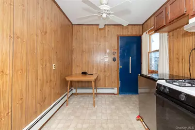 178 Beach Street, Bronx, NY 10464 - Photo 9